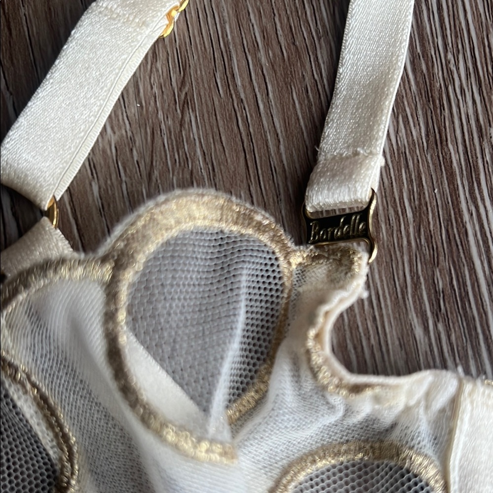 Bordelle Bubble Bodice Bra and Longline Suspender Set cream & gold size Small - Picture 13 of 17